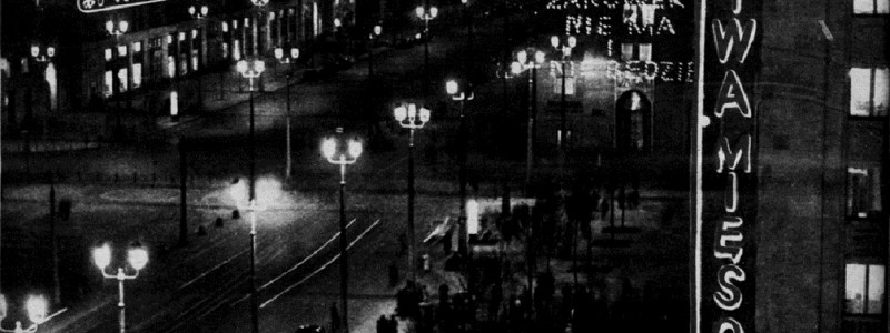 Ha-Ga (Anna Lipińska), Wkrótce w stolicy zabłysną neony. Warsaw by night, „Szpilki”, 1956, nr 48